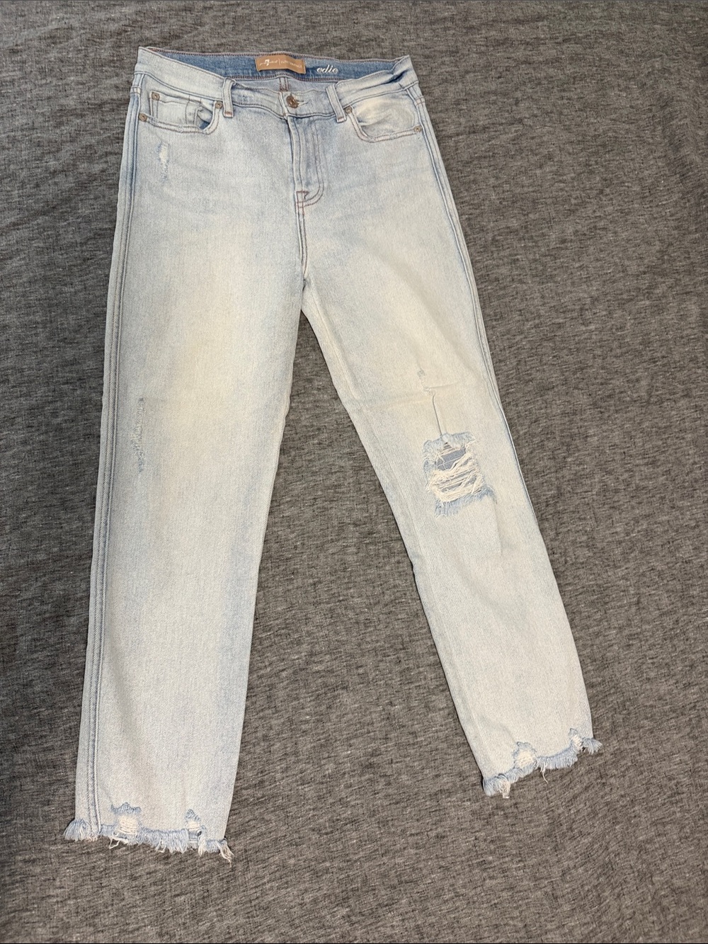 Seven 7 for all mankind Sz 29 Light Wash Distressed Women’s Jeans